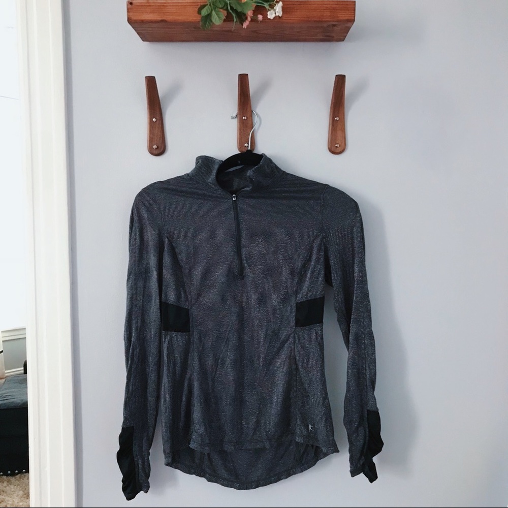 Quarter zip workout top